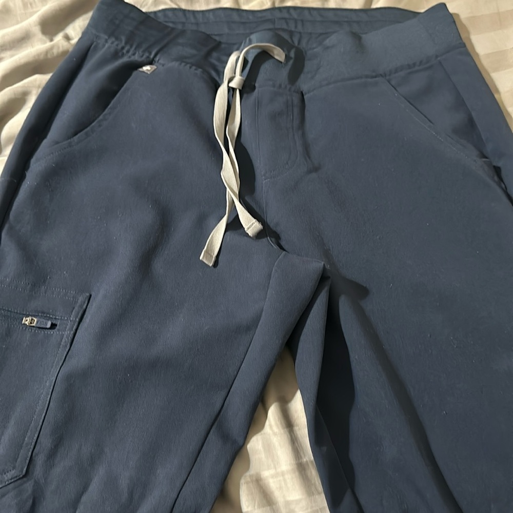 Figs joggers